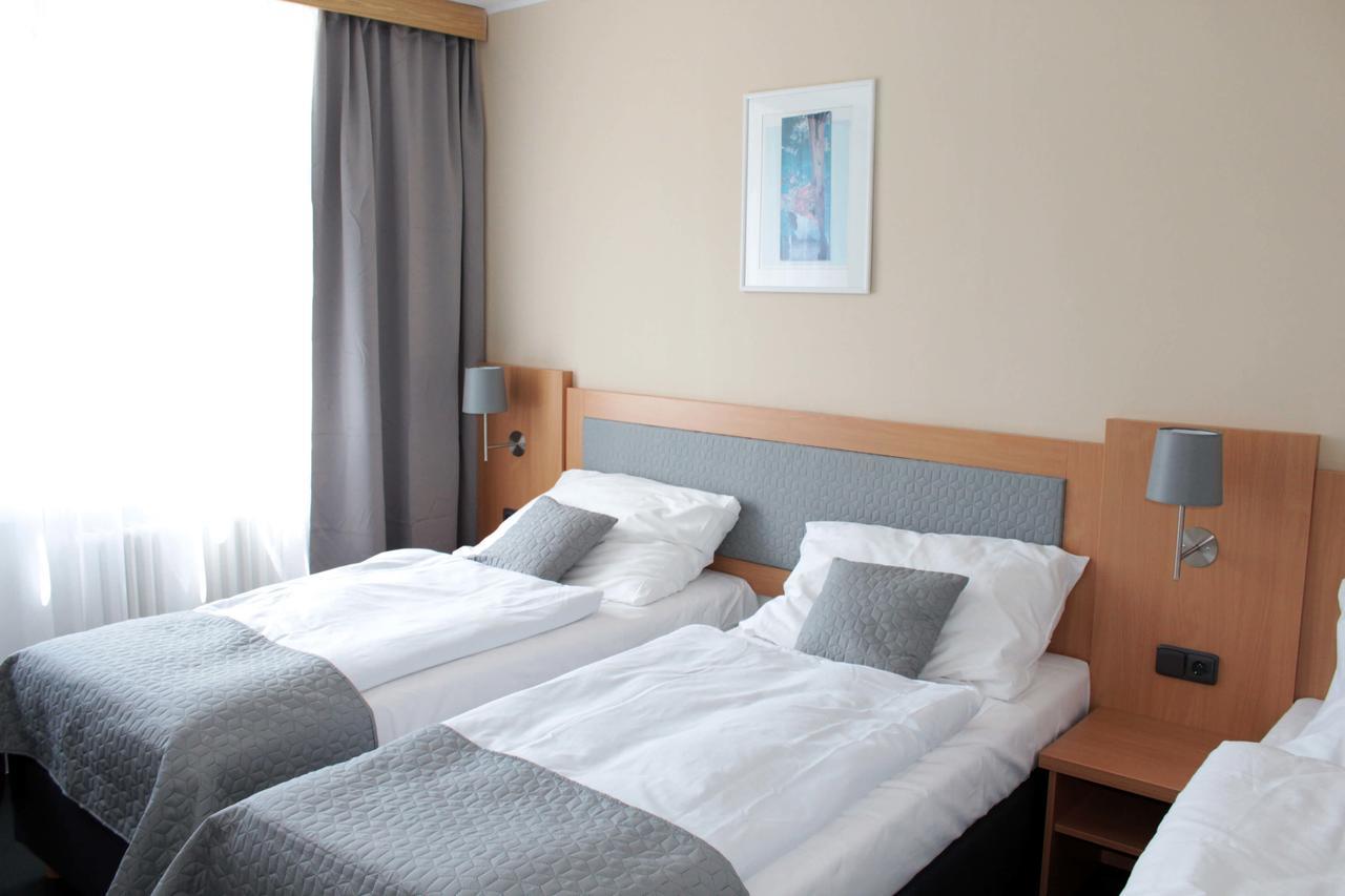 Horsky Hotel Jelenovska S Bazenem V Cene Valašské Klobouky Eksteriør bilde